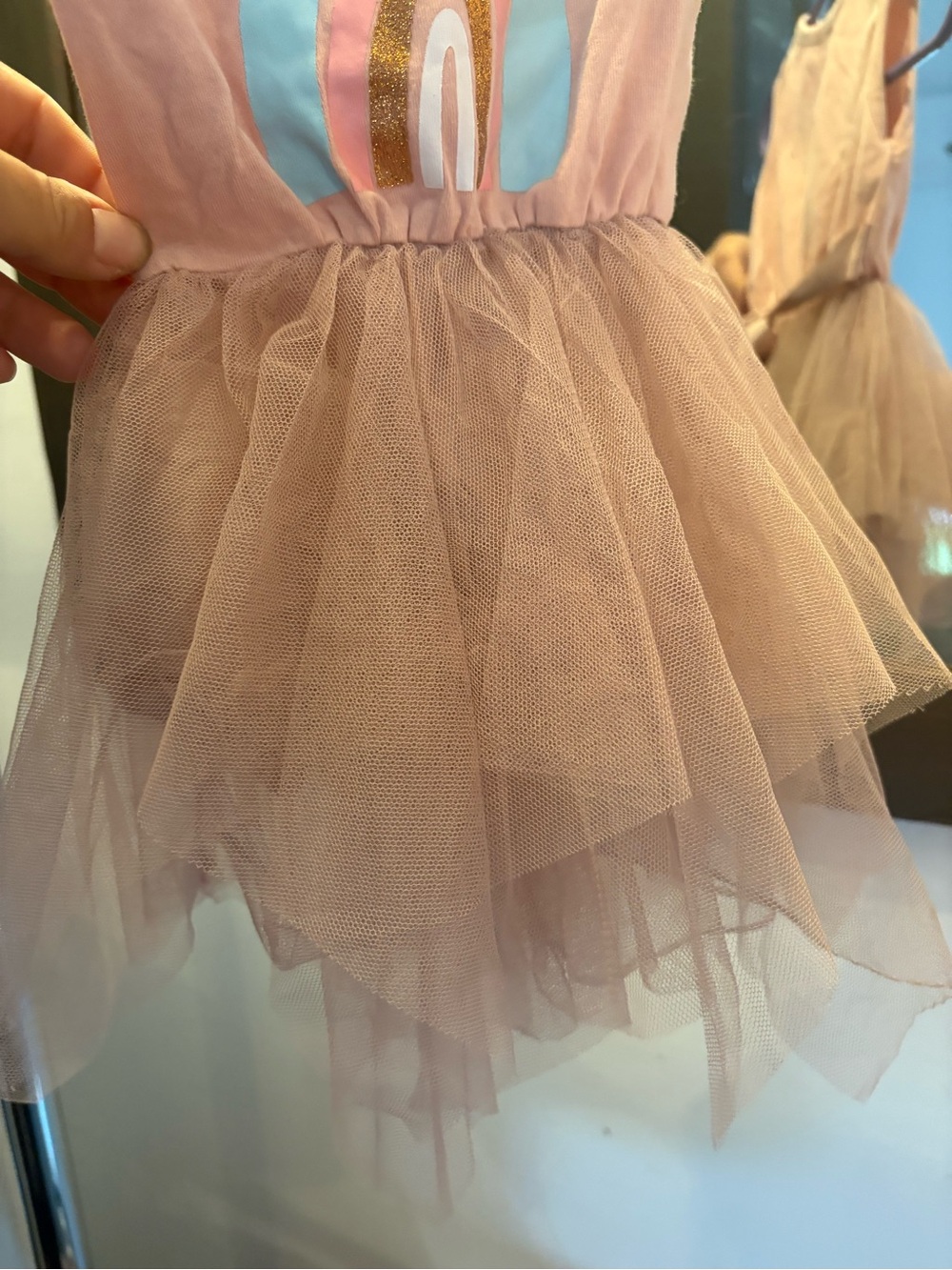 2 very sweet baby rompers πβ₯οΈ - Picture 5 of 9